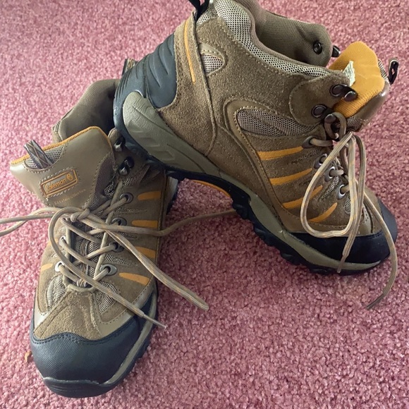 Coleman Shoes | Coleman Hiking Shoes | Color: Brown | Size: 7.5 | Zoimarie73's Closet